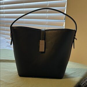 Elegant Black Leather Tote Bag